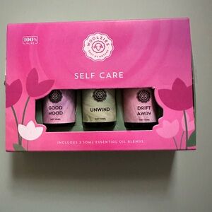 Woolzies Self Care Essential Oil Collection – Set of 3